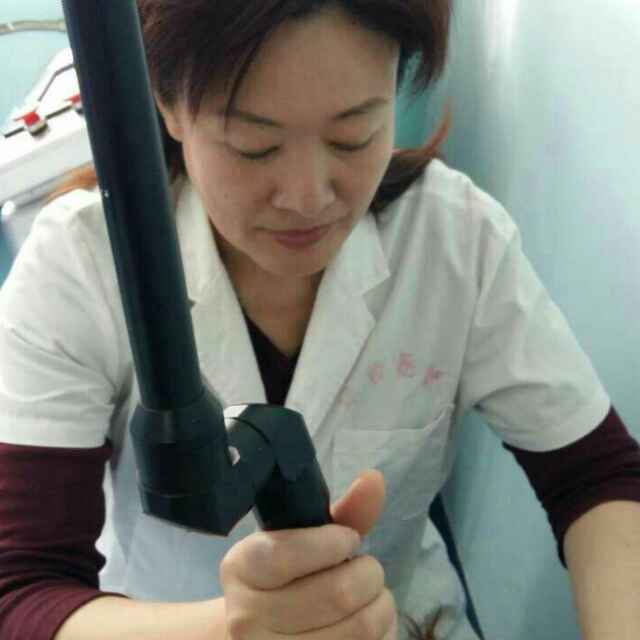杨萍